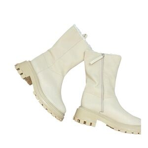SCHUTZ Off-White Winter Boots